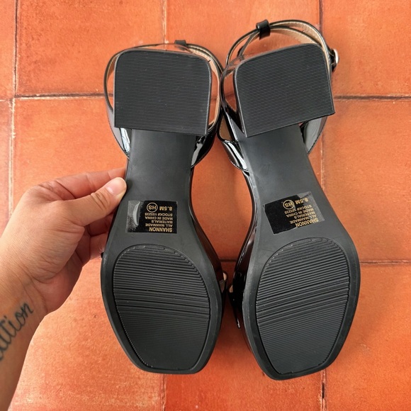 Sz 8.5 Jellypop Shannon Dressy Platform Block Heel Sandals In Glossy Black GUC - Picture 6 of 7